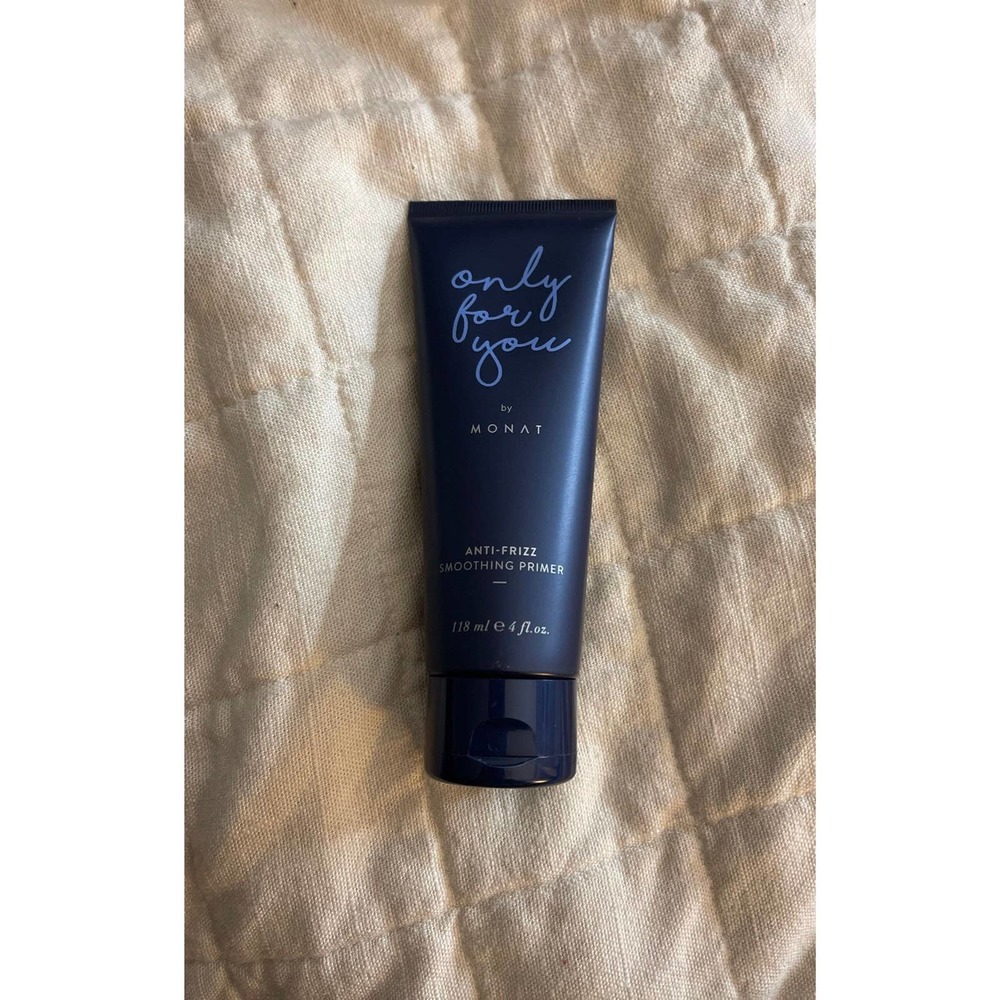 Monat Anti-Frizz Smoothing Primer